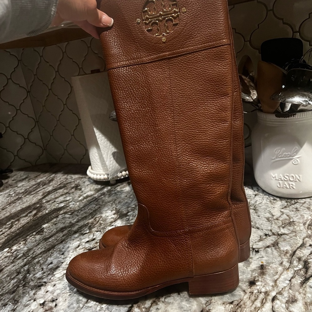 Tory Burch Chestnut Leather Heeled Boots